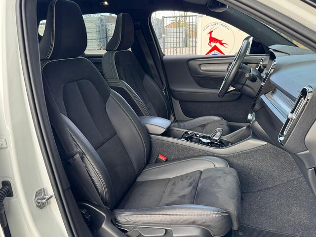 Volvo XC40 1.5 T4 RECHARGE R-DESIGN EXPRESSION I SCHUIF/KANTELDAK I STOELVERWARMING I APPLE CARPLAY I P-CAMERA