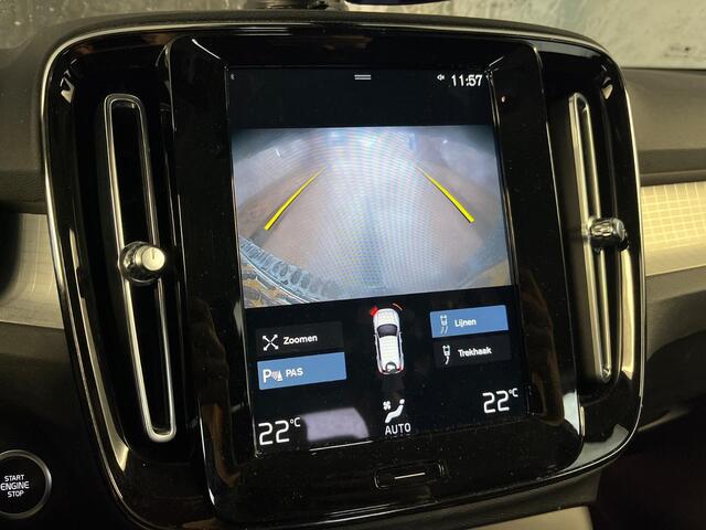 Volvo XC40 2.0 B4 Momentum Business | Trekhaak | Achteruitrijcamera | Parkeersensoren | Cruise Control Adaptief | Elektrische Achterklep | Navigatie | Apple Carplay | Android Auto
