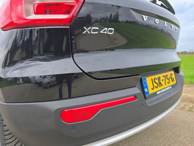 Volvo XC40 1.5 T5 Recharge Inscription - 260 Pk - Plug-IN Hybrid - Pano - Leder