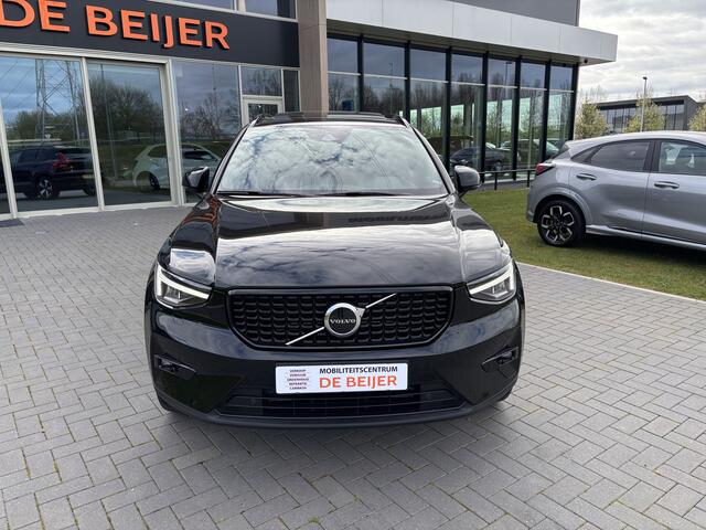 Volvo XC40 1.5 T4 Plug-in hybrid Ultimate Dark Pano dak I Navi I Camera