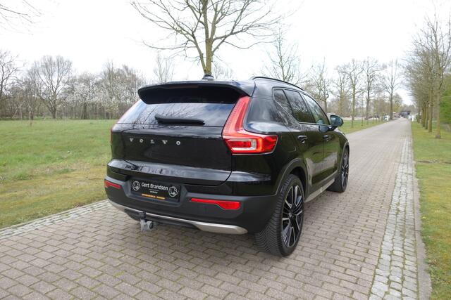 Volvo XC40 1.5 T5 Recharge R-Design | Harman Kardon | ACC | Stoelverwarming | Stuurwielverw. | 360° Camera | Trekhaak |