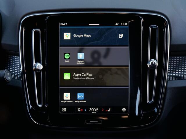 Volvo XC40 RECHARGE PRO/ PANORAMADAK/ 360°CAMERA/ TREKHAAK/ ELEKT. STOELEN/ H&K AUDIO