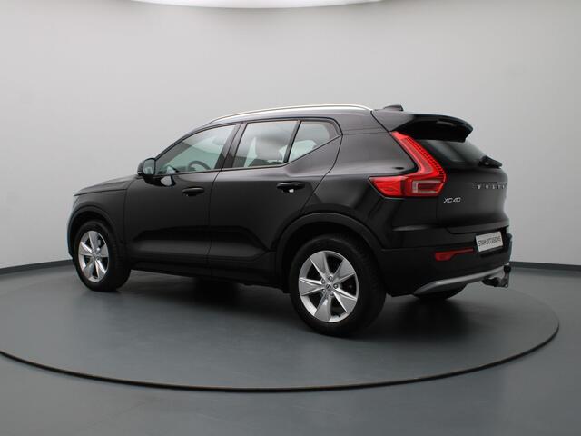 Volvo XC40 2.0 B3 Core 163pk Camera | Adapt. Cruise | Navi | Parkeersens. v+a | Trekhaak elektrisch uitklapbaar
