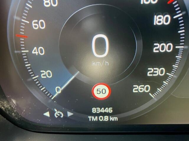 Volvo XC40 1.5 T4 Recharge R Design - Pan dak - camera - stoel/stuurverw.