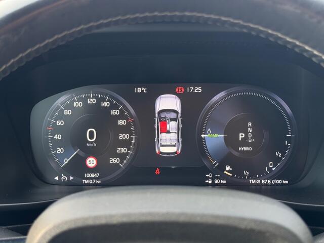 Volvo XC40 1.5 T5 Recharge R-Design - camera - navi