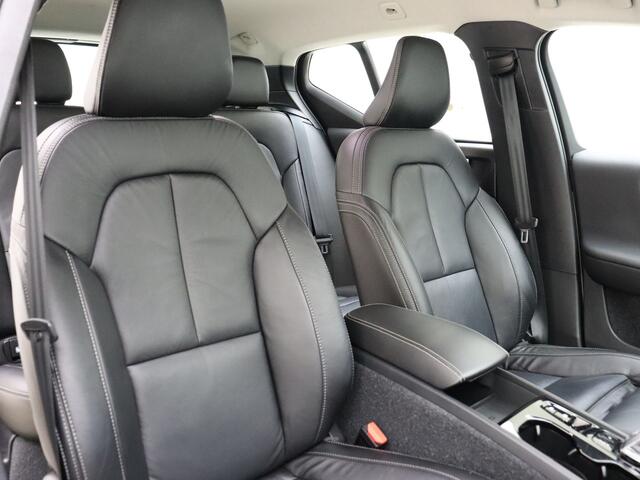 Volvo XC40 T4 211pk Inscription / Leder / BLIS / Adaptieve cruise / Stoel-Stuur verwarming / 19 inch / PDC camera.