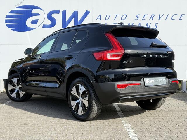 Volvo XC40 1.5 T4 Plug-in hybrid Plus Dark | Trekhaak | Navi | LED | Camera | 18 inch