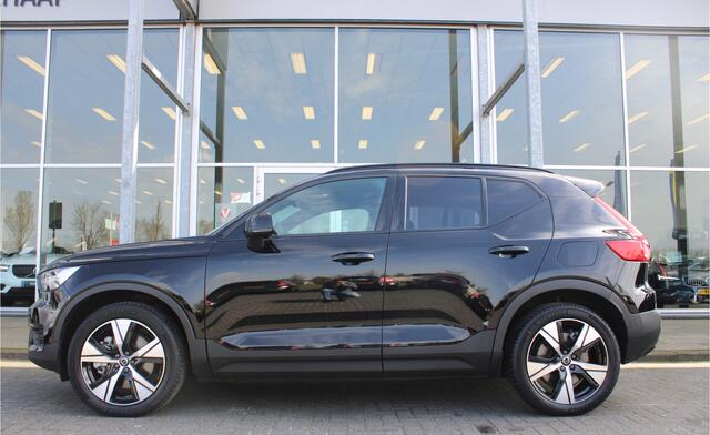 Volvo XC40 Recharge Plus | Adapt. Cruise | Draadloze telefoonlader | El. Trekhaak | PDC V+A | Camera |