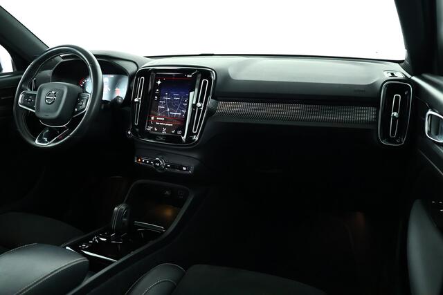 Volvo XC40 1.5 T5 Recharge R-Design / Opendak / Pilot assist / HarmanKardon