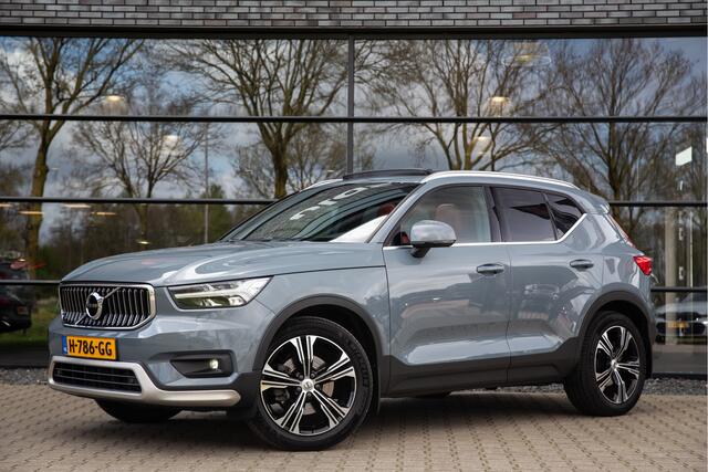 Volvo XC40 2.0 T4 Inscription , Panoramadak, Trekhaak, Adap. cruise,