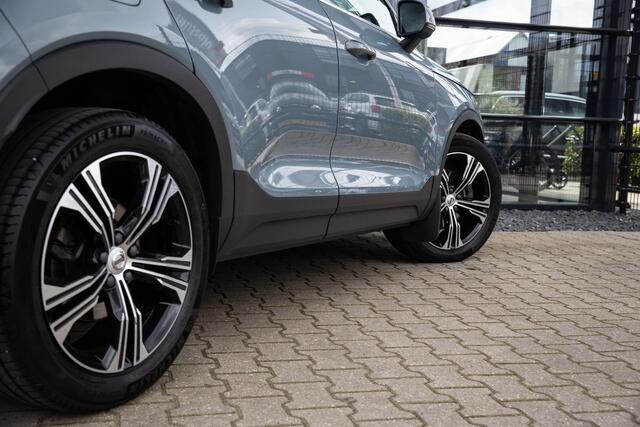 Volvo XC40 2.0 T4 Inscription , Panoramadak, Trekhaak, Adap. cruise,