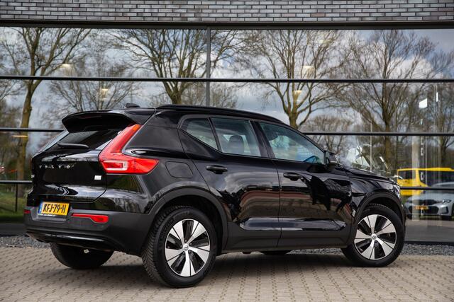 Volvo XC40 1.5 T5 Recharge PHEV hybrid Plus Dark , Trekhaak, Adap. cruise,