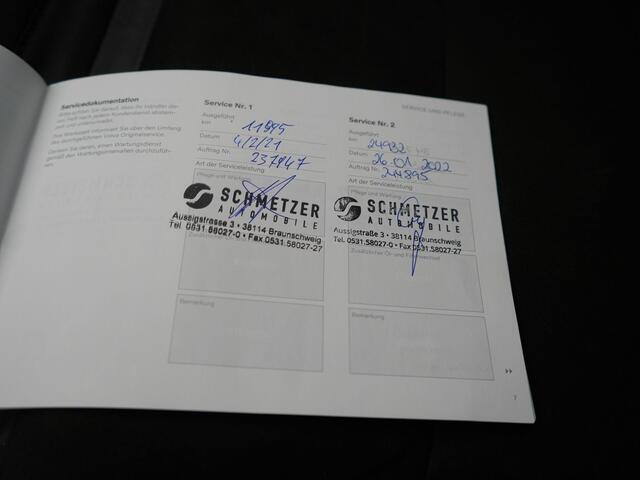 Volvo XC40 T4 Recharge R-Design PHEV 211pk Dealer O.H. | Panodak | Adaptive Cruise | Camera | Harman / Kardon | Alcantara Sportstoelen Memory & Verwarmd | Keyless | Blis | Stuur Verwarmd | Apple Carplay | 19"L.M | Plug In Hybrid |