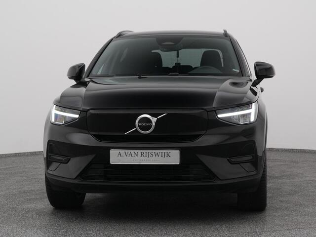 Volvo XC40 Recharge Core 70 kWh | CAMERA | WARMTEPOMP | TREKHAAK