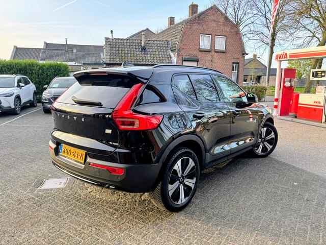 Volvo XC40 1.5 T4 Plug-in hybrid Ultimate Dark,Panodak,Harman Kardon,Bliss.