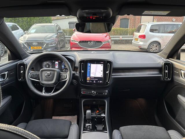 Volvo XC40 1.5 T4 Plug-in hybrid Ultimate Dark,Panodak,Harman Kardon,Bliss.