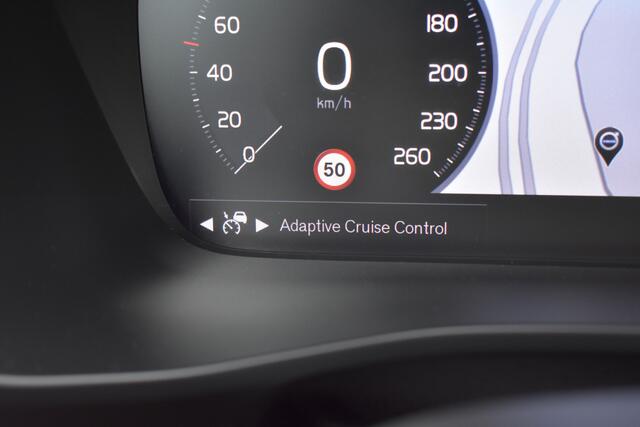 Volvo XC40 T3 163PK Automaat Business Pro | Trekhaak | 19'' | Audio & Park Assist Pack | Climate Pack |