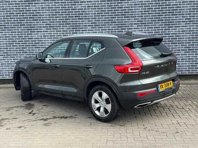 Volvo XC40 2.0 T4 Inscription | Trekhaak | Panoramadak | Achteruitrijcamera | BLIS | Cruise Control Adaptief | Elektrisch Verstelbare Voorstoelen | Navigatie | Apple Carplay | Android Auto | Keyless Entry | LED Koplampen Adaptief