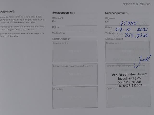 Volvo XC40 2.0 T4 AUT Momentum Trekhaak / DAB+ / Camera / Stoelverwarming