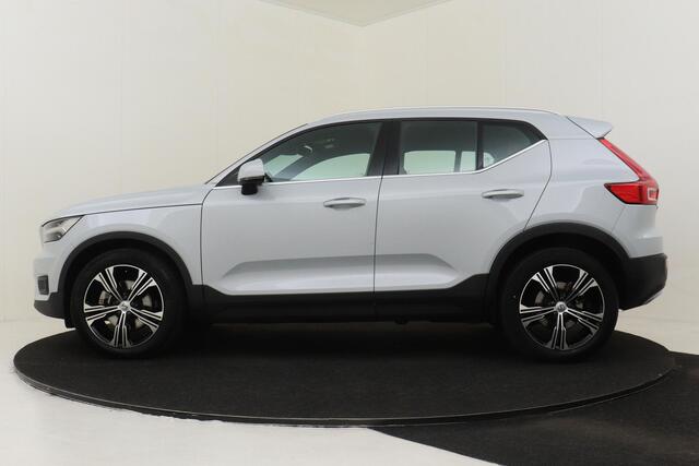 Volvo XC40 B4 (M-HYBRID) INSCRIPTION -LEDER|CAMERA|KEYLESS|BLIS|CLIMATE|VERW.VOORRUIT|19"