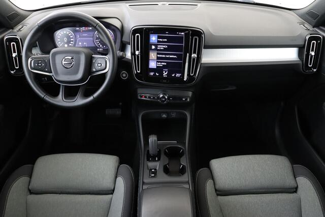 Volvo XC40 T2 AUT. BUSINESS PRO -CAMERA|CLIMATE|KEYLESS|ADAP.CRUISE|VERW.VOORRUIT|ZITTINGVERL.|CARPLAY|ALL.SEASON|19"