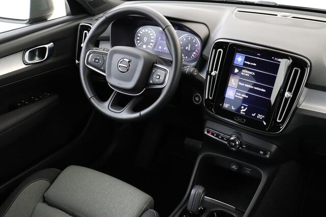 Volvo XC40 T2 AUT. BUSINESS PRO -CAMERA|CLIMATE|KEYLESS|ADAP.CRUISE|VERW.VOORRUIT|ZITTINGVERL.|CARPLAY|ALL.SEASON|19"
