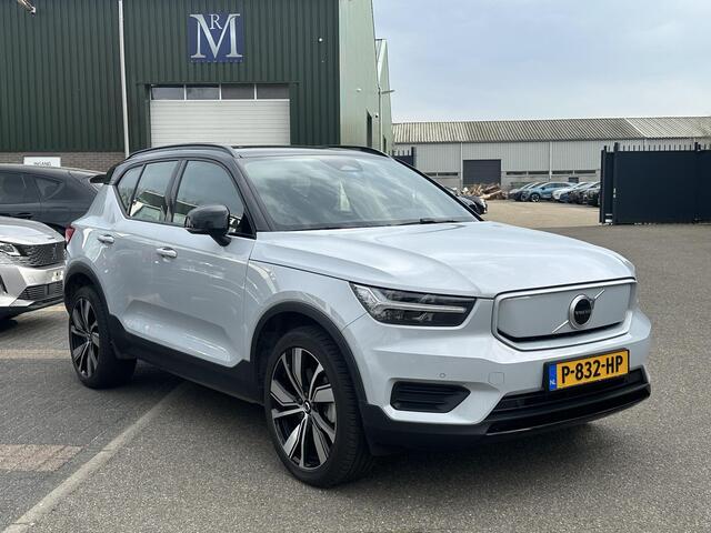Volvo XC40 Recharge Plus SOH 93%| EERSTE EIG. ORIG. NL NAP| STOEL+ STUURVERWARMING| ELEK. TREKHAAK| ELEK. ACHTERKLEP| DODE HOEK SENSOR| DEALER ONDERHOUDEN | RIJKLAAR + 12 MND BOVAG GARANTIE |