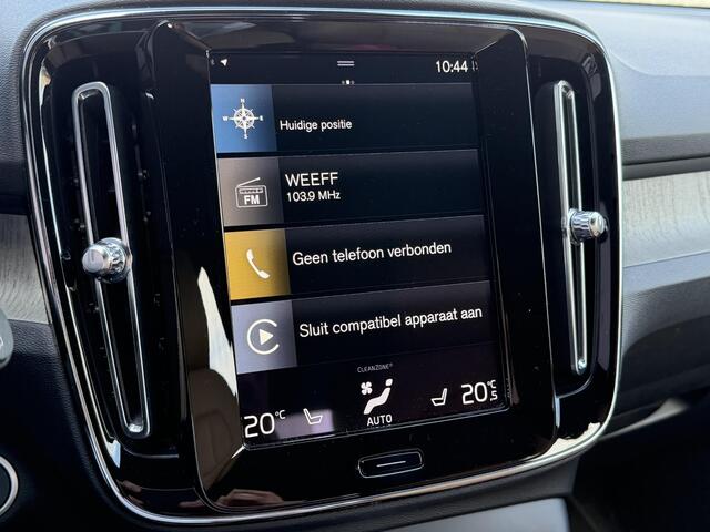 Volvo XC40 1.5 T5 Recharge Inscription Elek. stoelen / 360 Camera / Stuur & Stoelverwarming / Elek. Trekhaak / ACC /