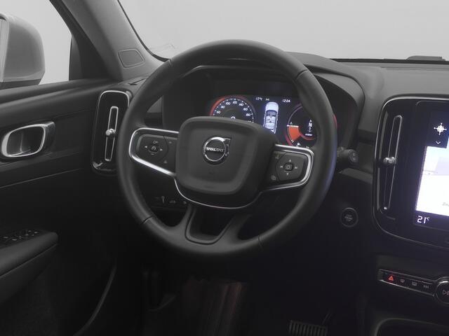 Volvo XC40 1.5 T4 Recharge Inscription | FACELIFT | KEYLESS | LEDER