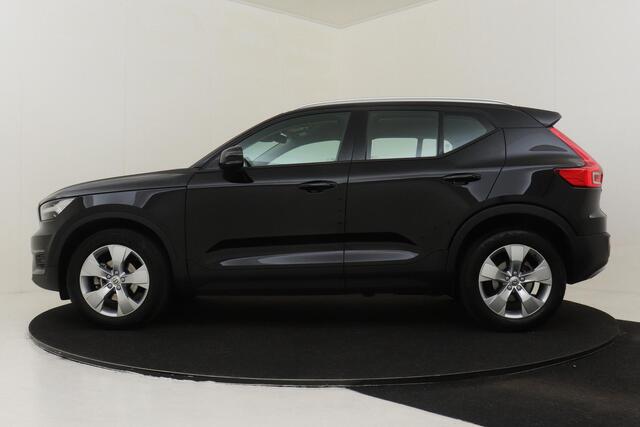 Volvo XC40 T2 AUT. MOMENTUM BUSINESS -ADAP.CRUISE|CARPLAY|KEYLESS|NAVI|LED|TREKHAAK|18"