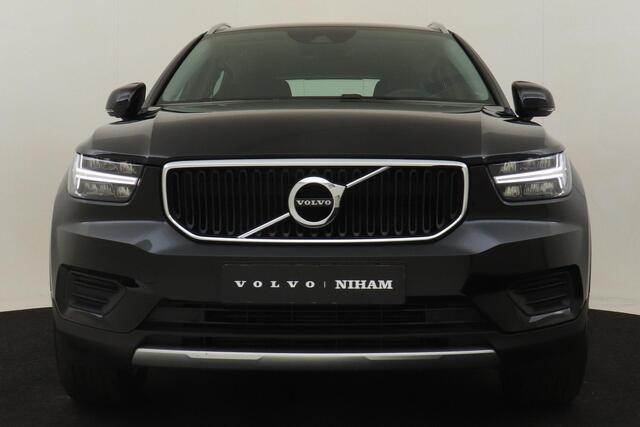 Volvo XC40 T2 AUT. MOMENTUM BUSINESS -ADAP.CRUISE|CARPLAY|KEYLESS|NAVI|LED|TREKHAAK|18"