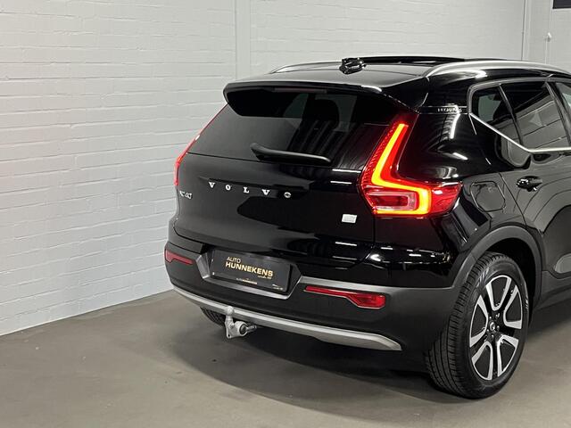 Volvo XC40 1.5 T4 Recharge Inscription Expression Trekhaak | Open dak | Stuur-/stoelverwarming | Cruise control | Achteruitrij camera