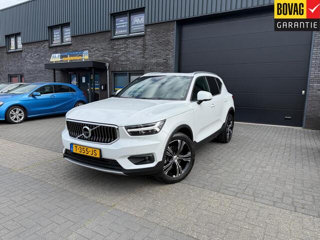 Volvo XC40 2.0 T4 R-Design | 1E EIGENAAR | 12MND GARANTIE | AUTOMAAT | LED | DAB | PANO | CRUISE | TREKHAAK | CARPLAY |