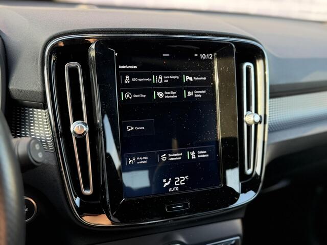 Volvo XC40 T4 R-Design Aut | Cruise Control | Trekhaak 1800 kg | Half Lederen Bekleding | Navigatie | Parkeersensoren V + A | Parkeercamera | Climate control |