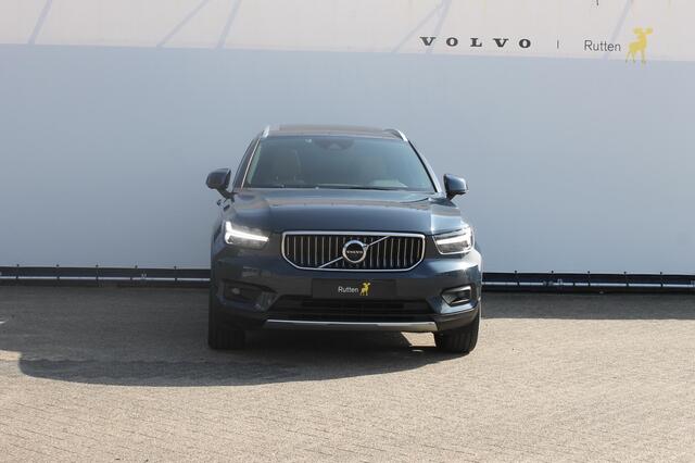 Volvo XC40 B4 211PK Automaat Inscription Panoramisch schuif-kanteldak / Semi elektrisch wegklapbare trekhaak / Adaptieve cruise control / Lederen bekleding / Harman Kardon Audio