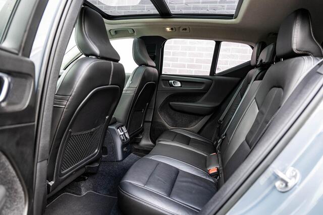 Volvo XC40 1.5 T5 Plug-in Hybrid Ultimate Bright | PHEV | Lederen Bekleding | 360 Graden Camera | Panoramadak | Navigatie | Apple Carplay | Android Auto | Elektrisch Verstelbare Voorstoelen | Keyless Entry | Elektrische Achterklep | BLIS | Cruise Control Adaptief