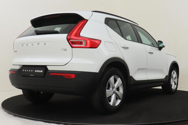 Volvo XC40 T2 (H) MOMENTUM CORE -CAMERA|CARPLAY|CRUISE|PDC|LED|DAKRAILS