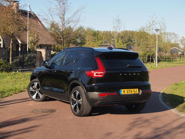 Volvo XC40 Recharge P8 AWD R-Design | SOH 95% | Apple Carplay | Parkeersensoren | Stoel-/Stuurverwarming | Cruise Control | NL-Auto |