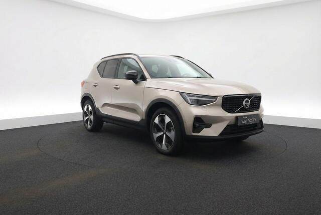 Volvo XC40 2.0 B3 MHEV Ultimate Dark Pano l Harman l Memory l VOL OPTIES