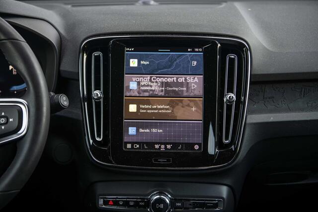 Volvo XC40 Recharge Core 70 kWh | Cruise Control | Parkeercamera | Navigatie | Stoel-/Stuurverwarming | Warmtepomp | Uitschuifbare Beensteunen |