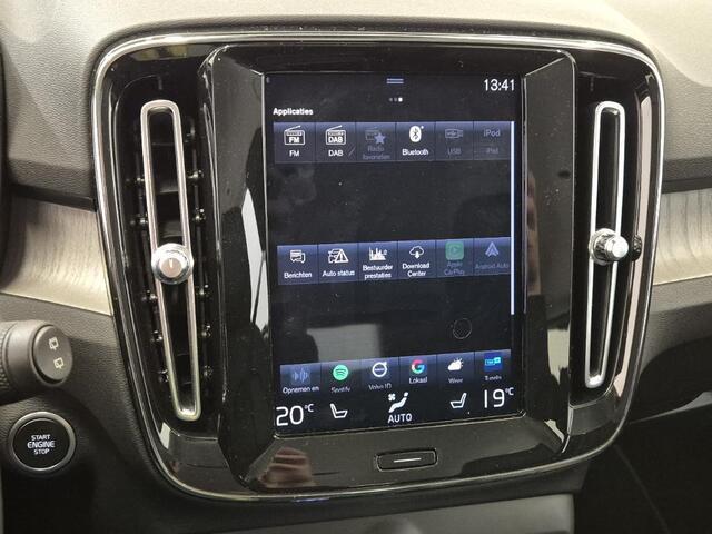 Volvo XC40 2.0 B3 Inscription | Trekhaak | Power seats | Adaptieve cruise | Parkeercamera | Leder | Stoel/stuur verwarming | Memory | BLIS | Volvo on call |
