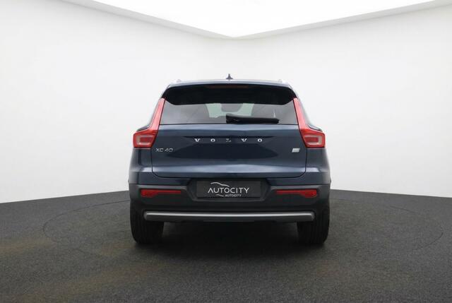 Volvo XC40 T5 262pk PHEV Inscription Pano l Winterpakket l Camera l