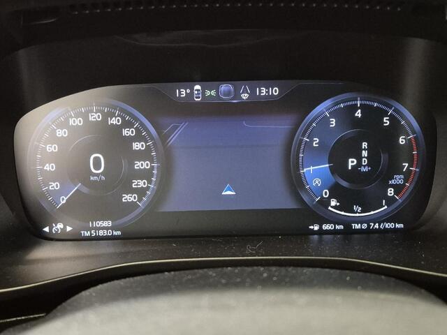 Volvo XC40 1.5 T2 R-Design | Stoel/stuur verwarming | Apple carplay/android auto | Adaptieve cruise | Volvo on call | Keyless entry/start | Pilot assist |