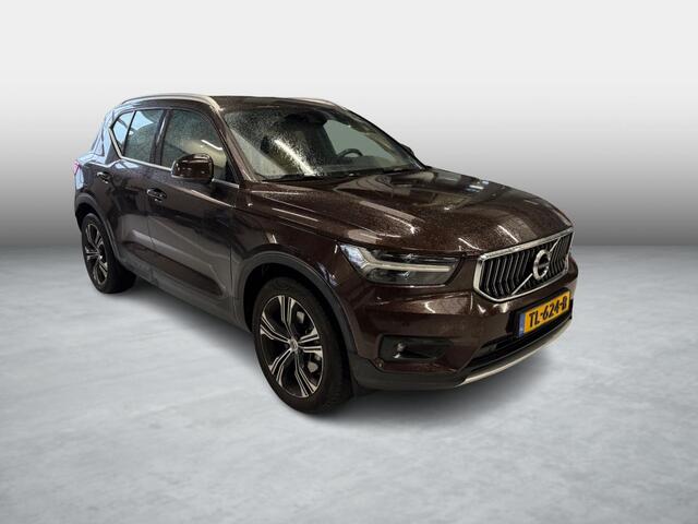 Volvo XC40 2.0 T4 AWD Inscription | Leder | NL-Auto | Elektr. Achterklep | Elektr. Voorstoelen | Schuif/Kanteldak | Parkeersensoren V+A |