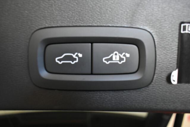 Volvo XC40 Recharge Twin Pro SOH 94% 408PK 360 Camera BI-toon Pano El Stoelen EL aKlep