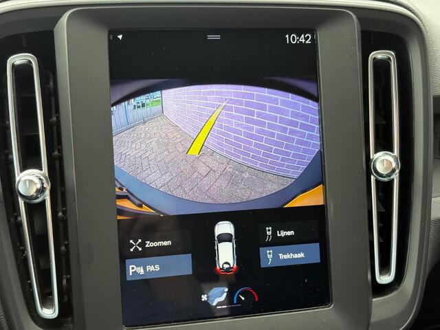 Volvo XC40 2.0 T4 | Trekhaak | Navigatie | Parkeercamera | Parkeersensoren | All-Season | Dealeronderhouden |