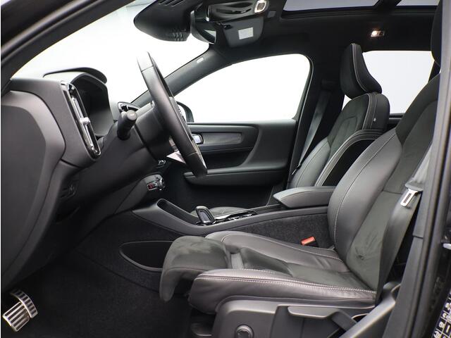 Volvo XC40 1.5 T5 Recharge R-Design / Panoramadak / Adaptief Cruise Control / Nubuck bekleding / BLIS / Getint Glas / Carplay /