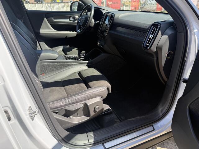 Volvo XC40 1.5 T3 Climate + Park Assist Pack