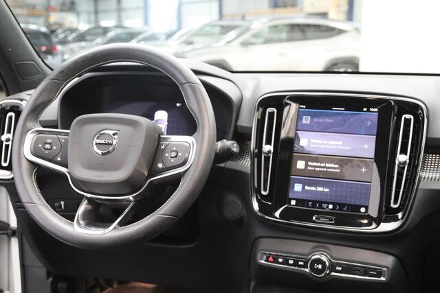 Volvo XC40 Recharge P8 AWD 408 PK R-Design, Panoramadak, Winterpakket, H/K Sound, 360 Camera