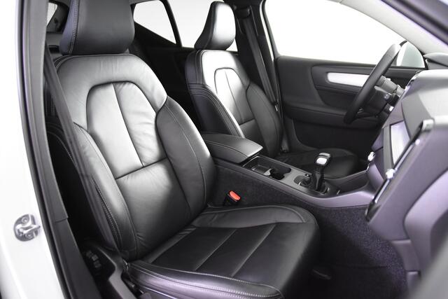 Volvo XC40 1.5 T2 Momentum *1ste Eigenaar*Leer*Navigatie*Stoelverwarming*Camera*
